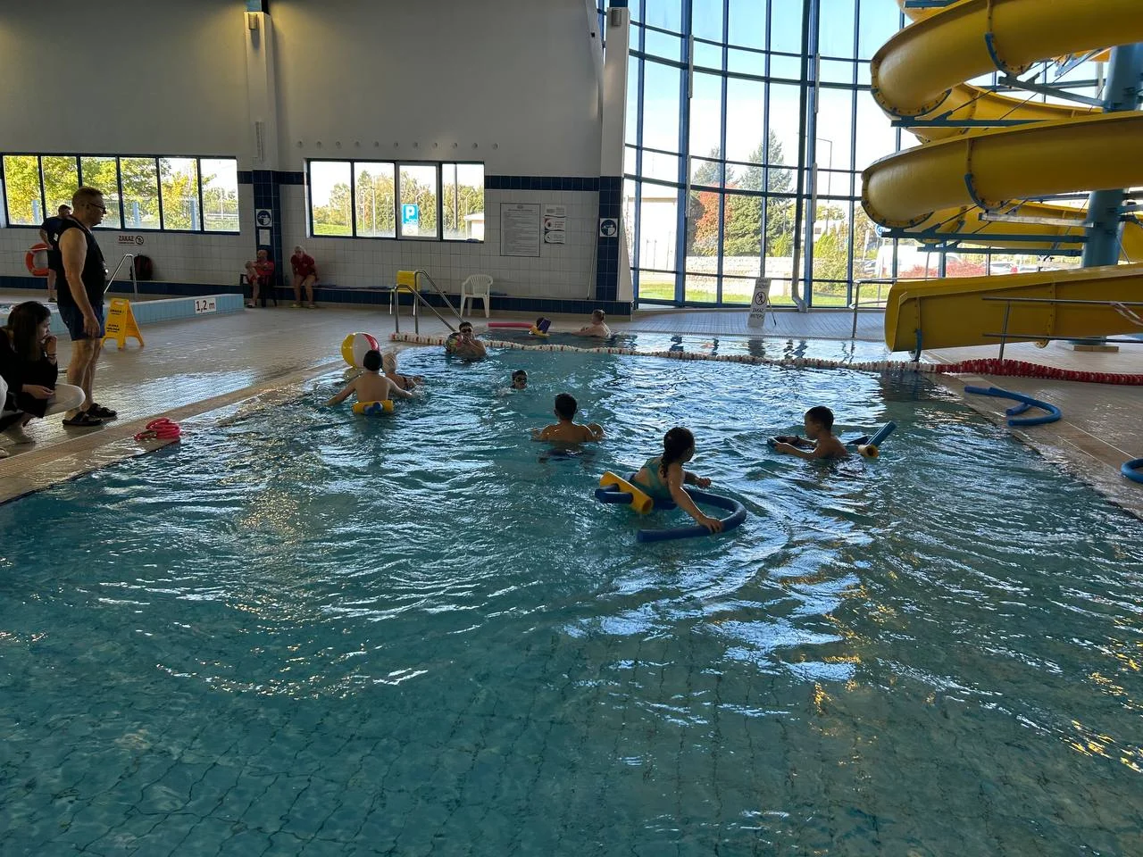 Into the water with confidence — free swimming for Years 1–3 - photo 8