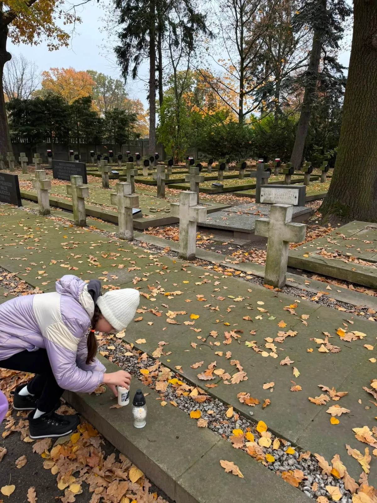 Remembering our heroes — a visit to the war cemetery - photo 5