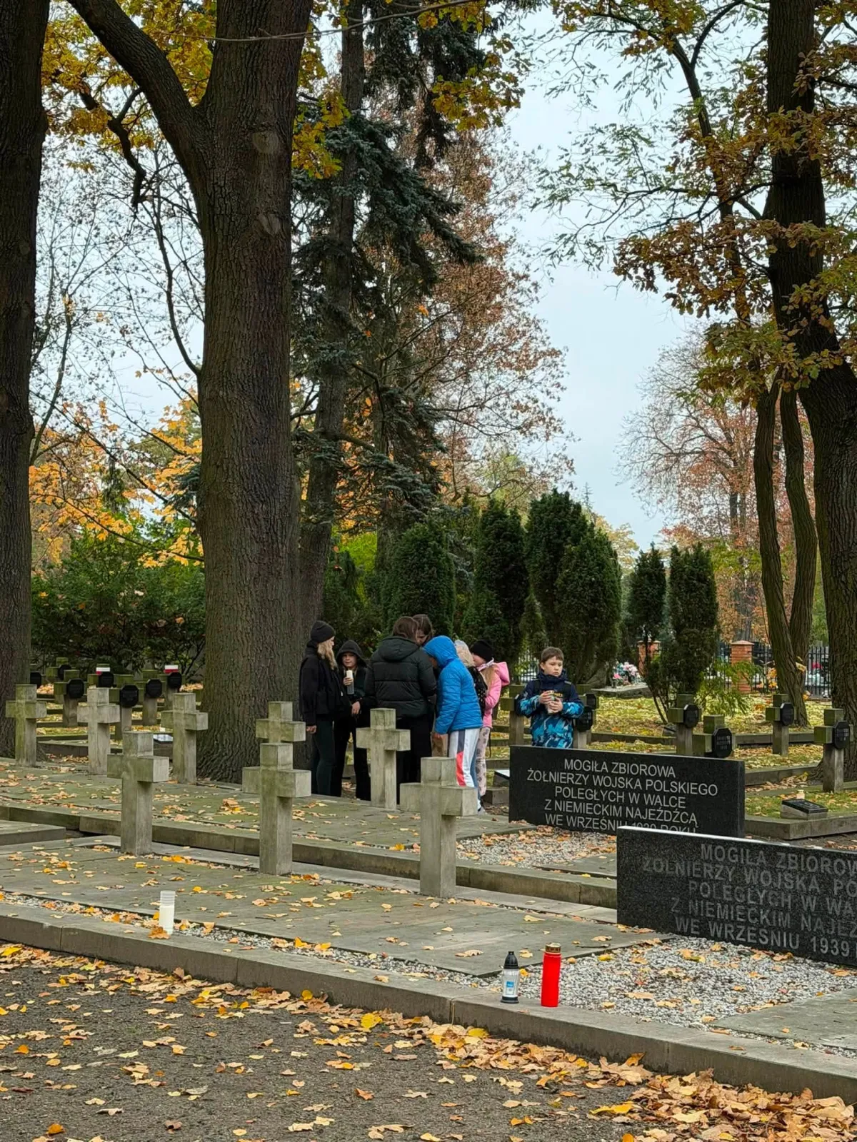Remembering our heroes — a visit to the war cemetery - photo 8