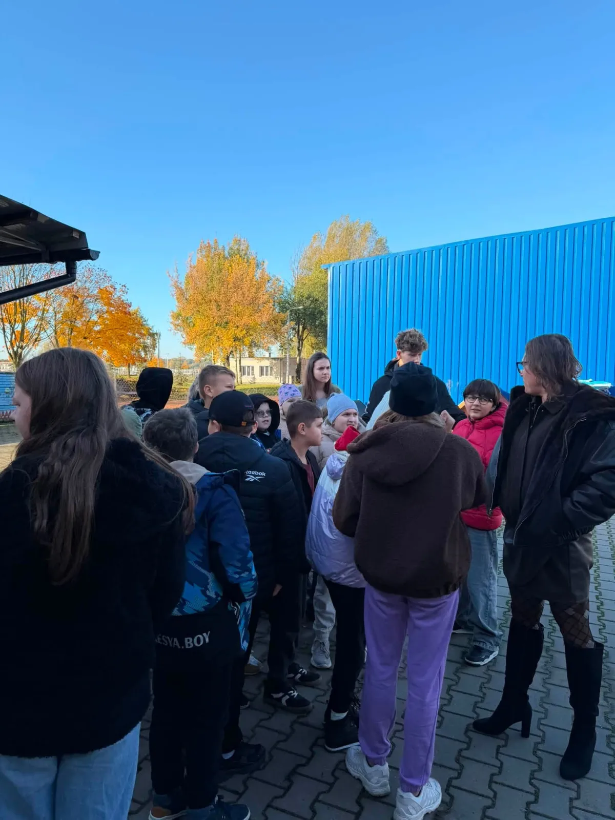 Helping the shelter — school donation drive results - photo 4